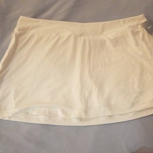 Nike DriFit tennis skirt - 1X, white/white